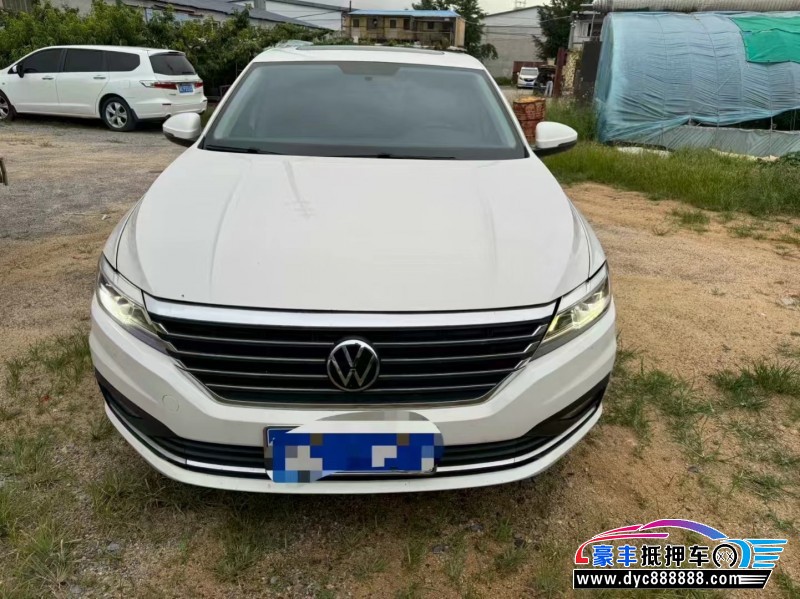 21年大众朗逸轿车抵押车出售