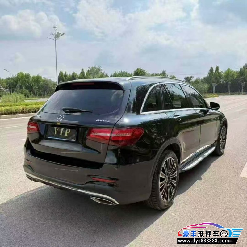 19年奔驰GLC轿车抵押车出售