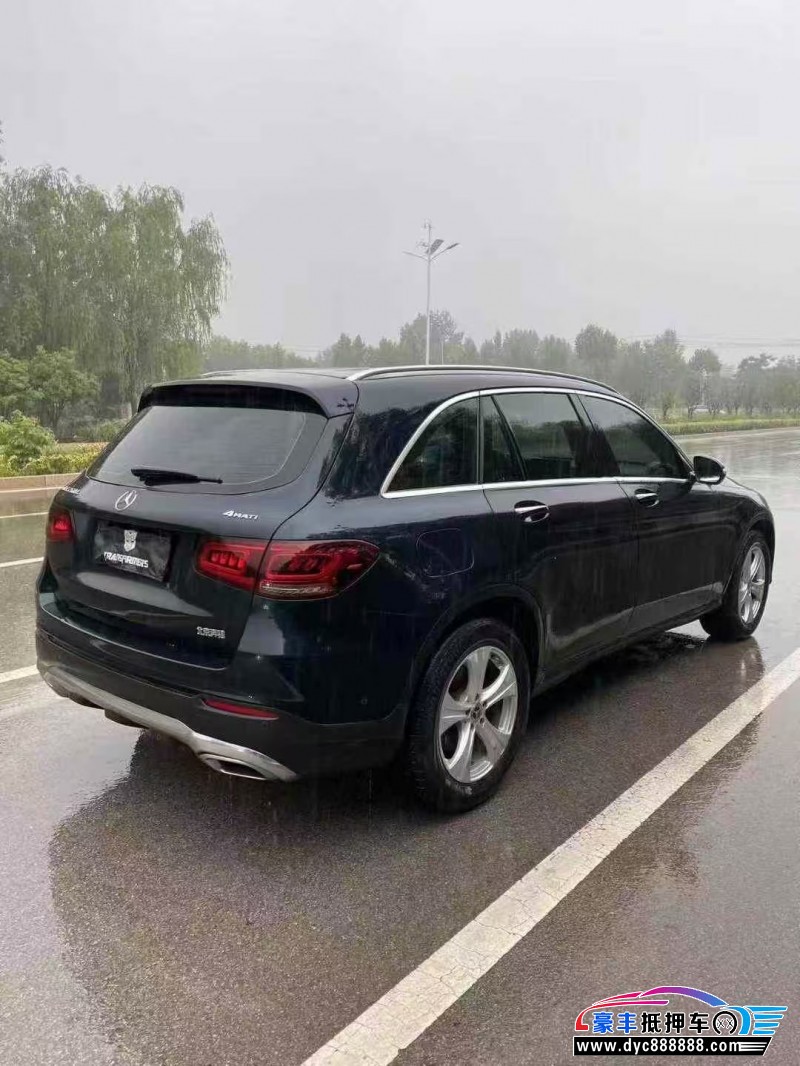 19年奔驰GLC轿车抵押车出售