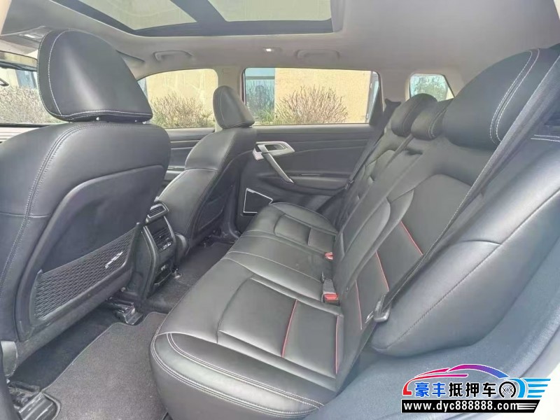 19年吉利博越轿车抵押车出售