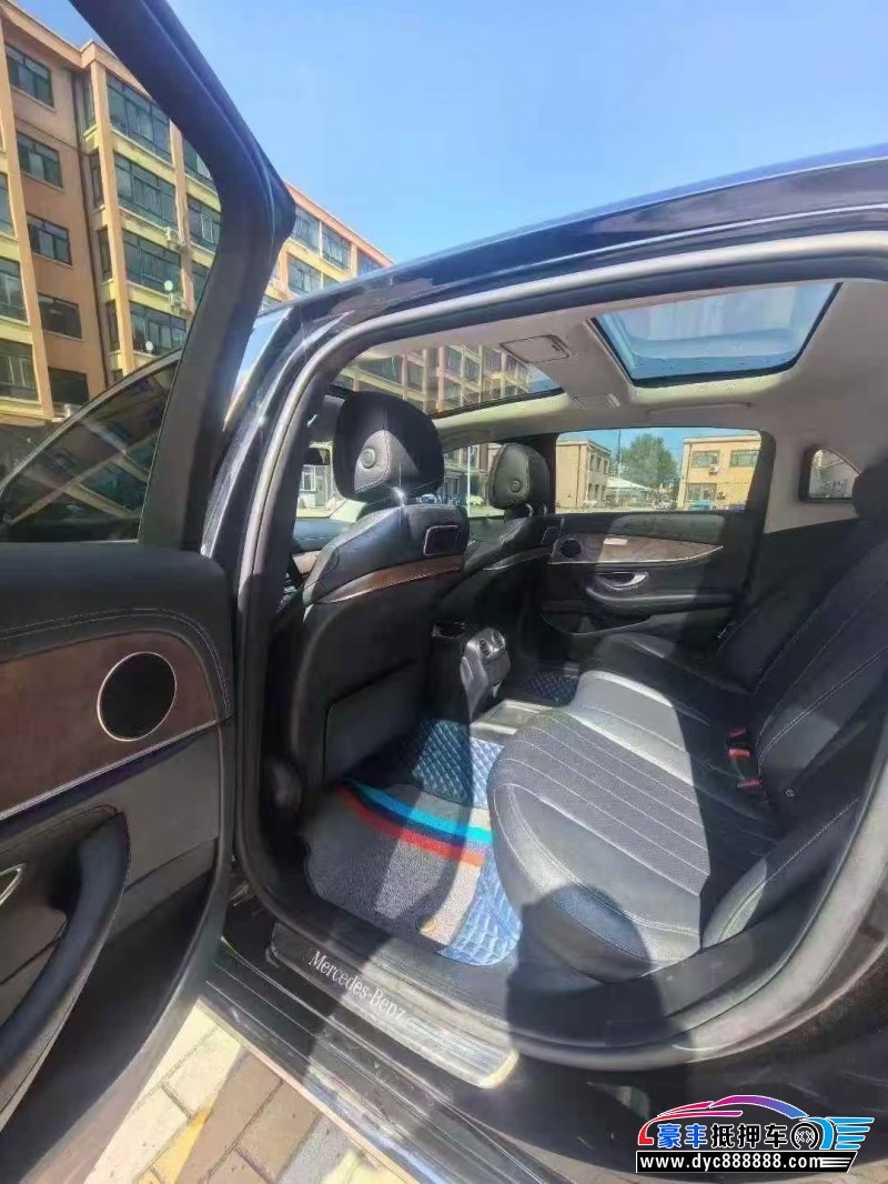 16年奔驰E轿车抵押车出售