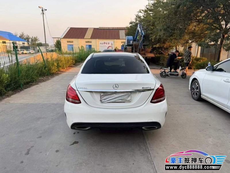 15年奔驰C轿车抵押车出售