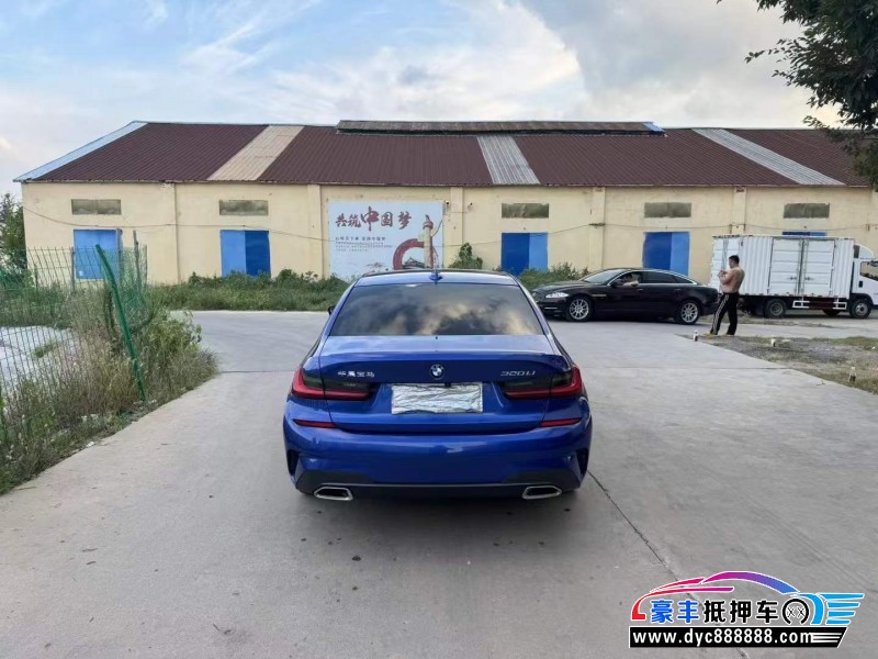 21年宝马3系轿车抵押车出售