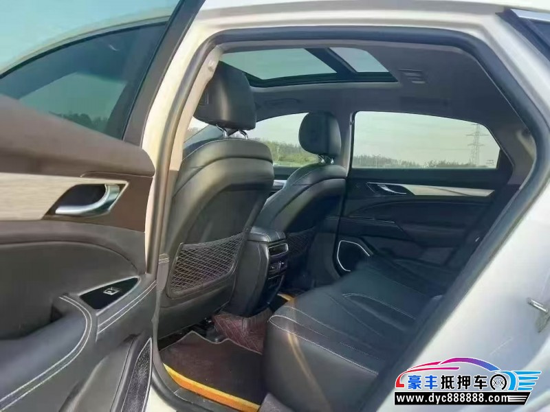 21年吉利博瑞轿车抵押车出售