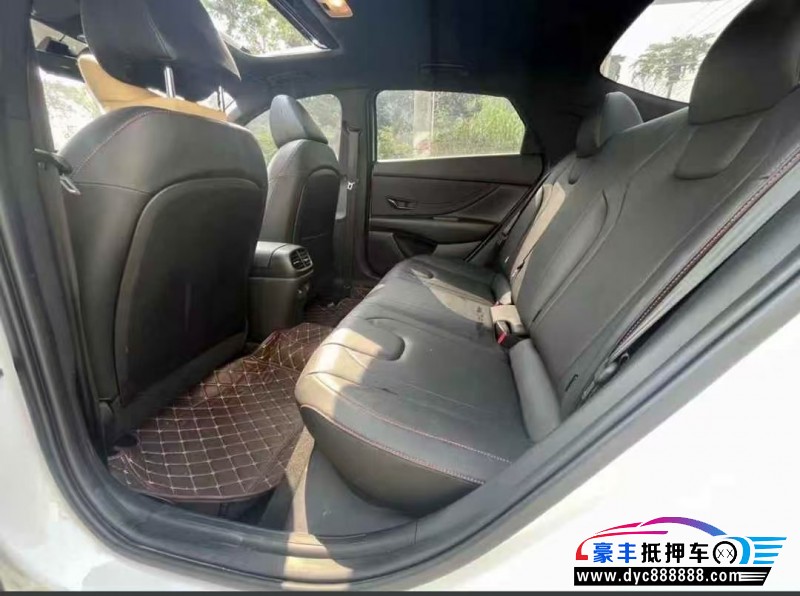 23年现代伊兰特轿车抵押车出售