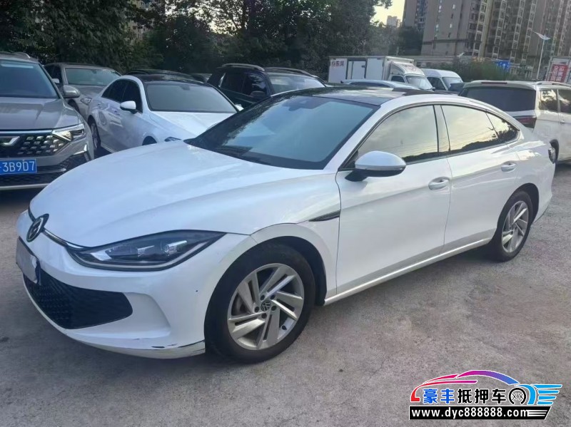 22年大众凌渡轿车抵押车出售