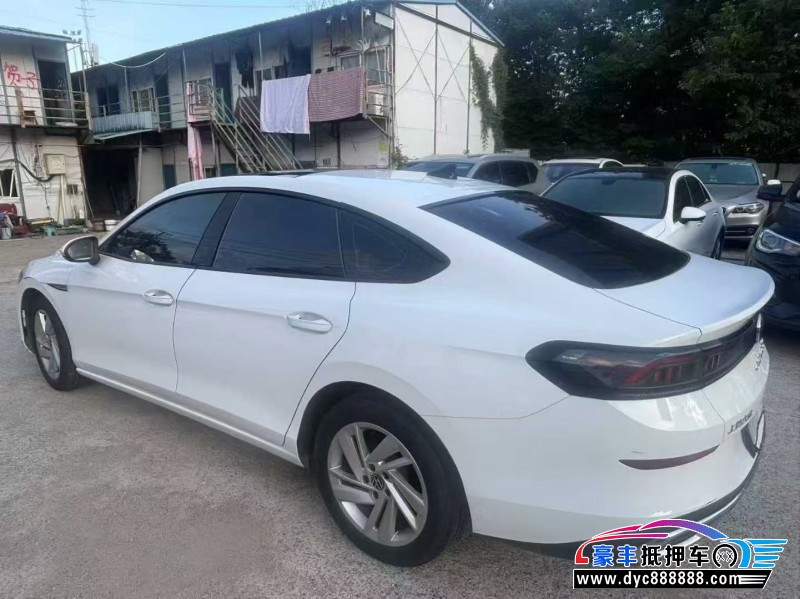 22年大众凌渡轿车抵押车出售