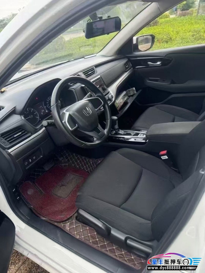 23年本田享域轿车抵押车出售