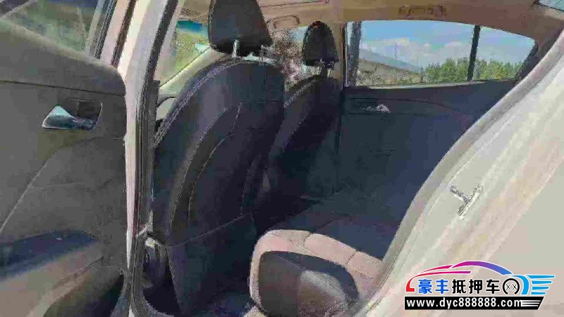 18年雪佛兰科沃兹轿车抵押车出售