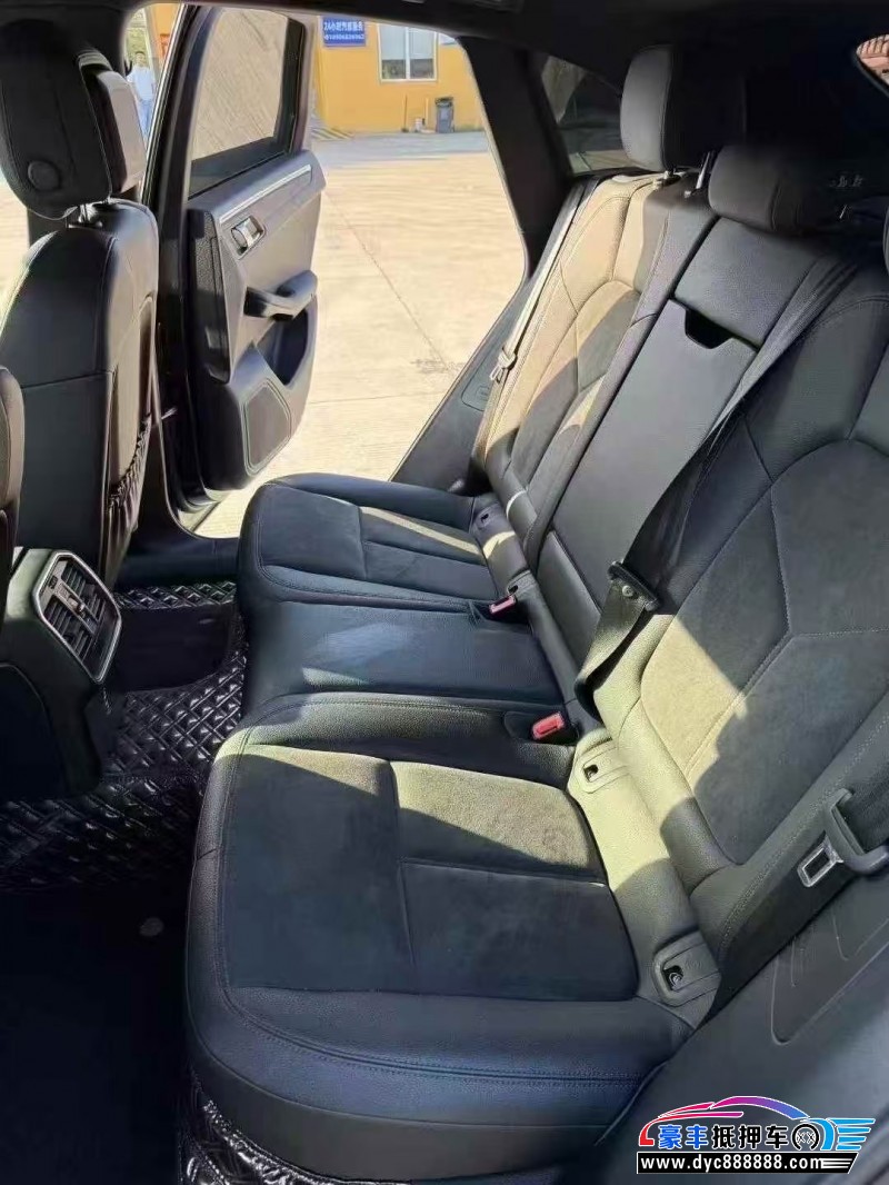 21年保时捷Macan迈凯SUV抵押车出售