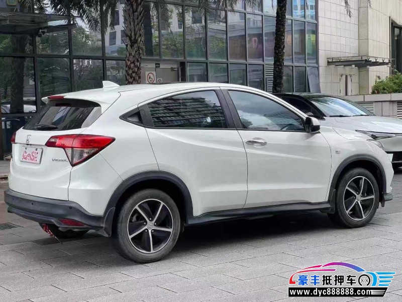 21年本田缤智轿车抵押车出售