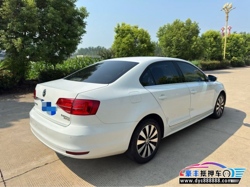 18年大众速腾轿车抵押车出售