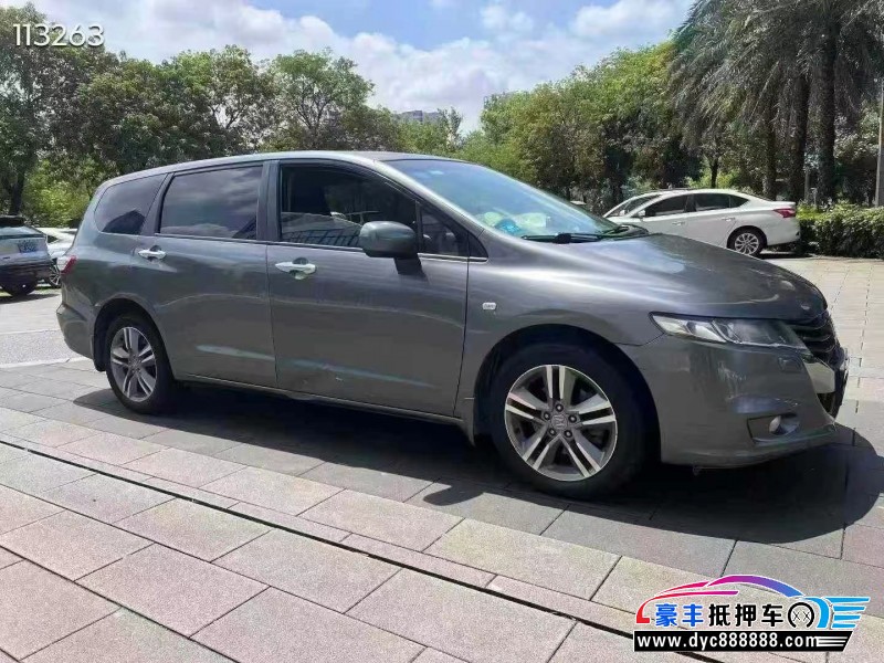 11年本田奥德赛轿车抵押车出售