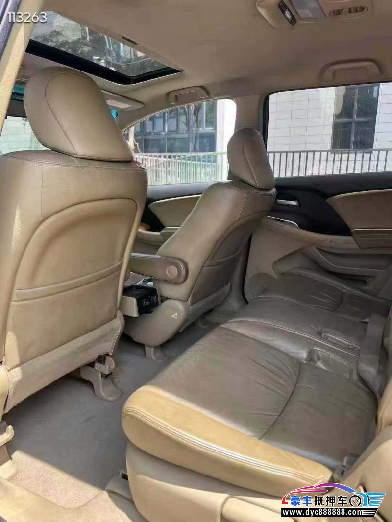 11年本田奥德赛轿车抵押车出售