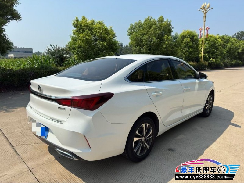 21年长安逸动轿车抵押车出售