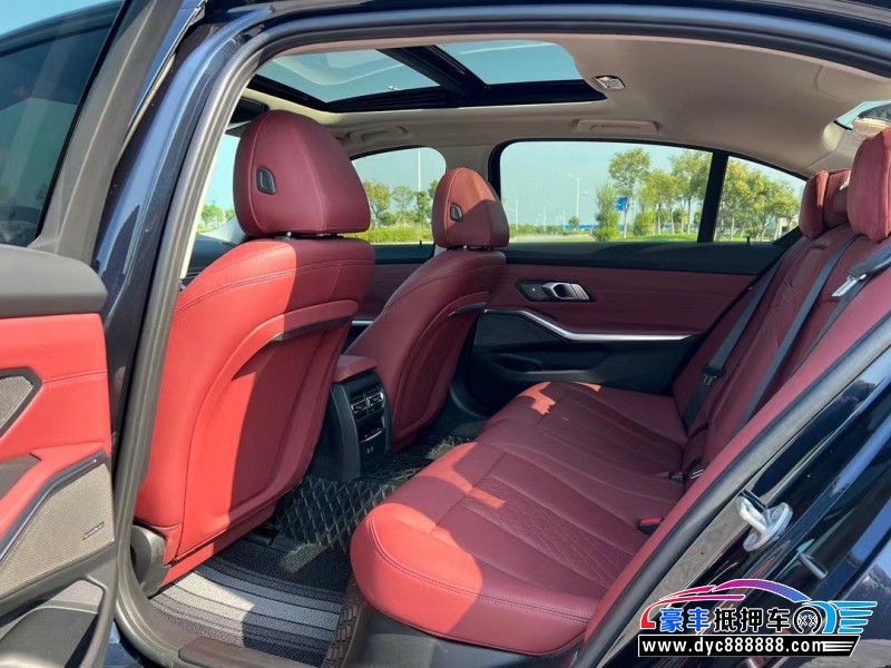 24年宝马i3轿车抵押车出售