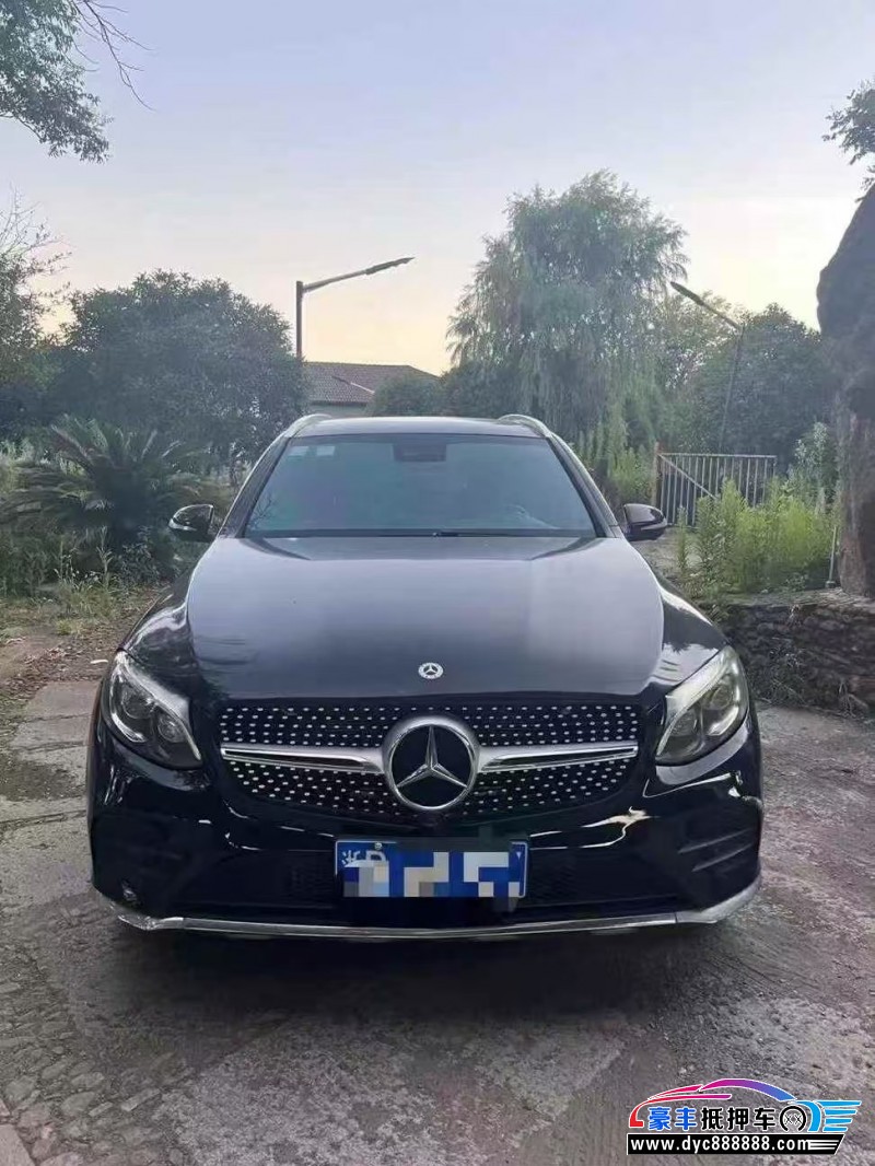 19年奔驰GLC轿车抵押车出售