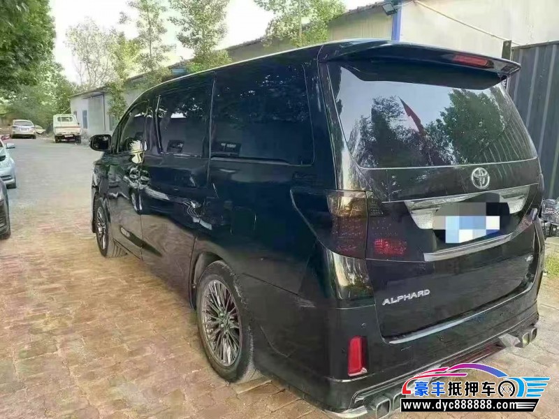 12年丰田埃尔法轿车抵押车出售