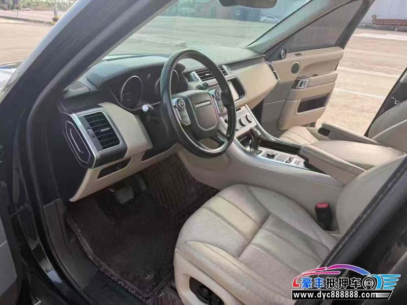 17年路虎揽胜运动版轿车抵押车出售