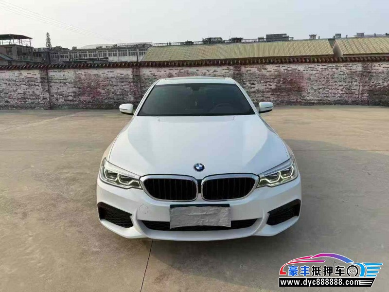20年宝马5系轿车抵押车出售