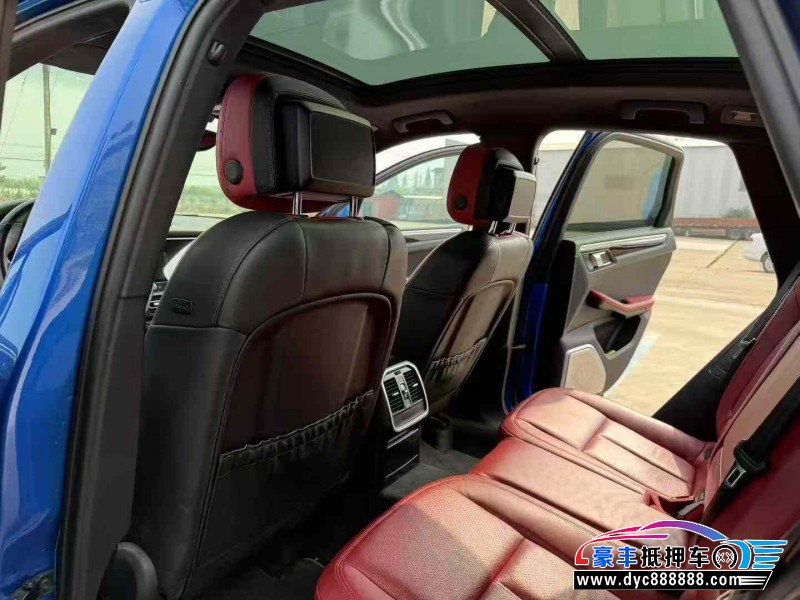 15年保时捷Macan迈凯轿车抵押车出售