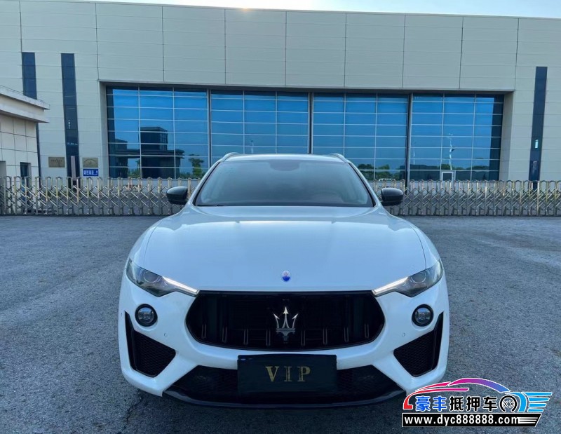 17年玛莎拉蒂莱万特轿车抵押车出售