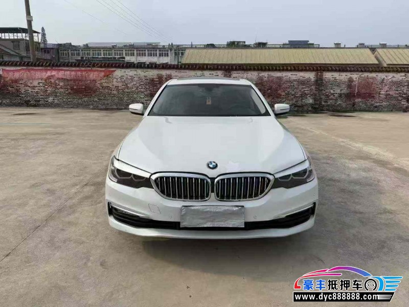 17年宝马5系轿车抵押车出售