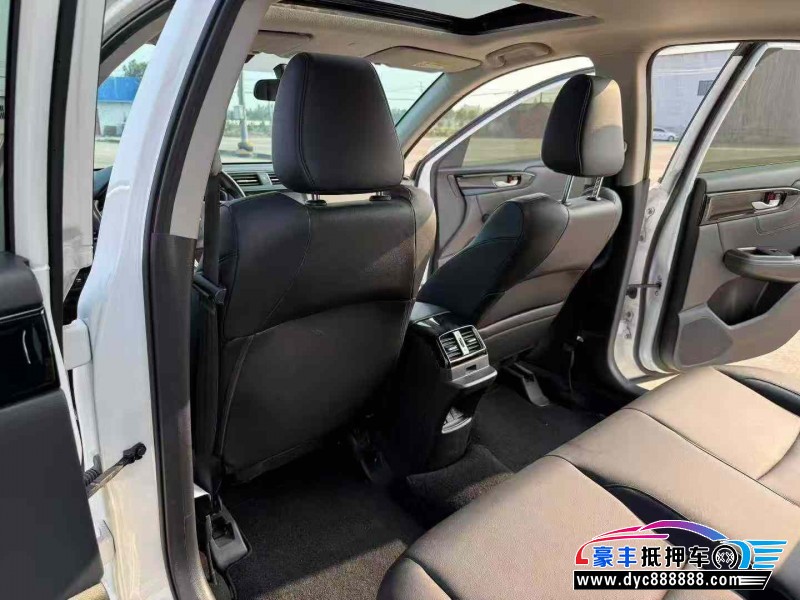 22年本田凌派轿车抵押车出售