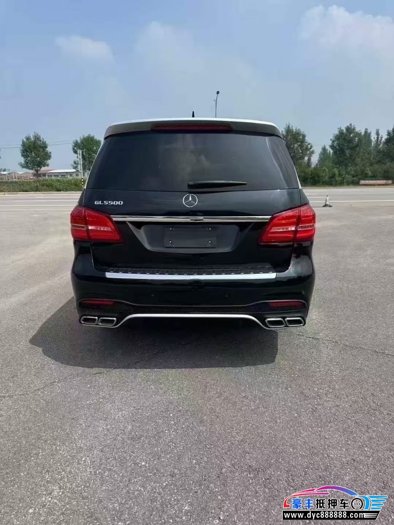 18年奔驰GLS轿车抵押车出售