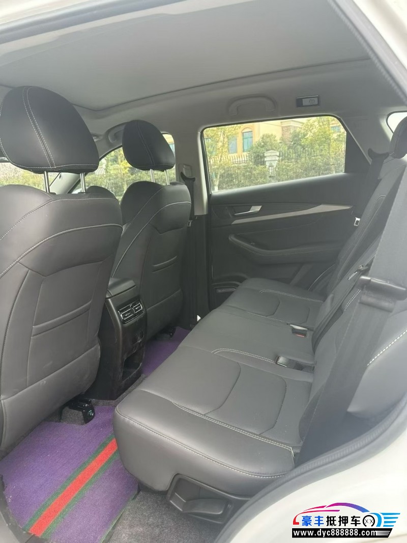 23年东南dx8轿车抵押车出售