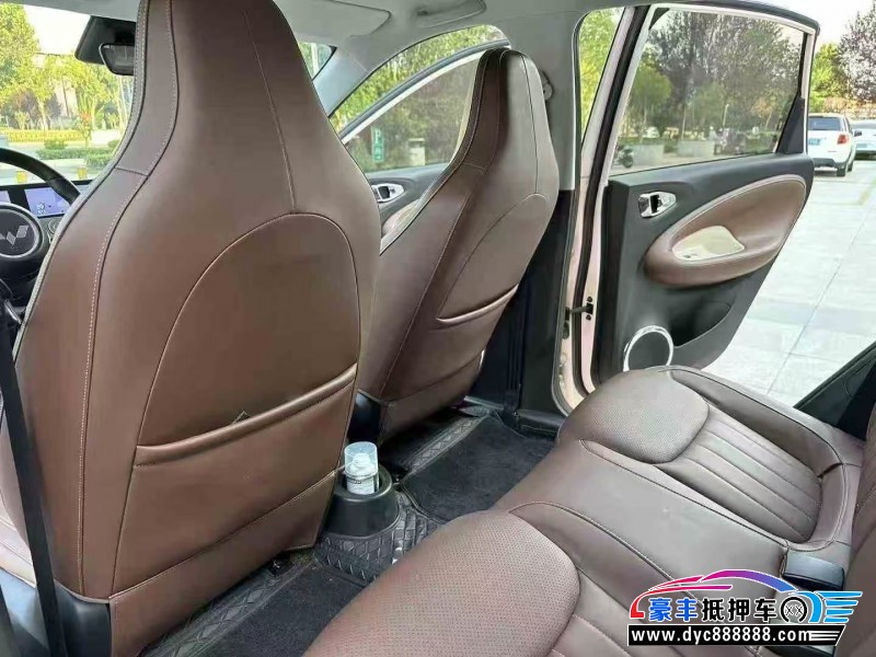 24年五菱缤果轿车抵押车出售