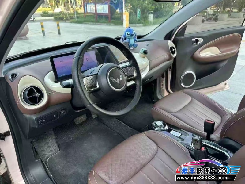 24年五菱缤果轿车抵押车出售