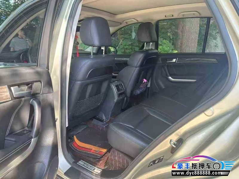 16年长城哈弗H8轿车抵押车出售