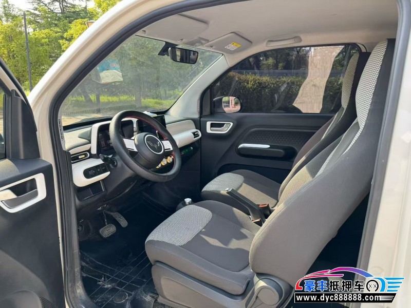 24年五菱汽车迷你轿车抵押车出售