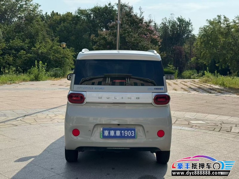 24年五菱汽车迷你轿车抵押车出售