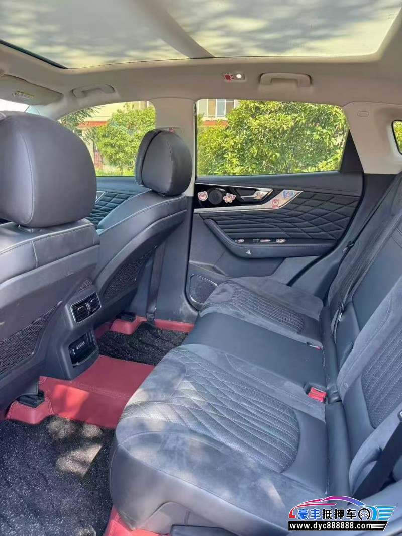 23年红旗HS5轿车抵押车出售