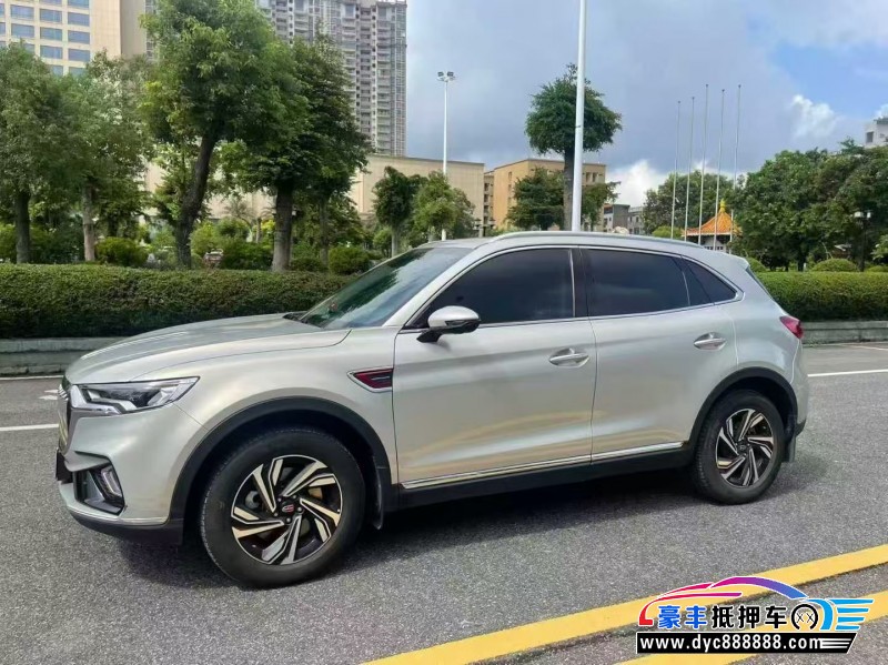 22年红旗HS5轿车抵押车出售