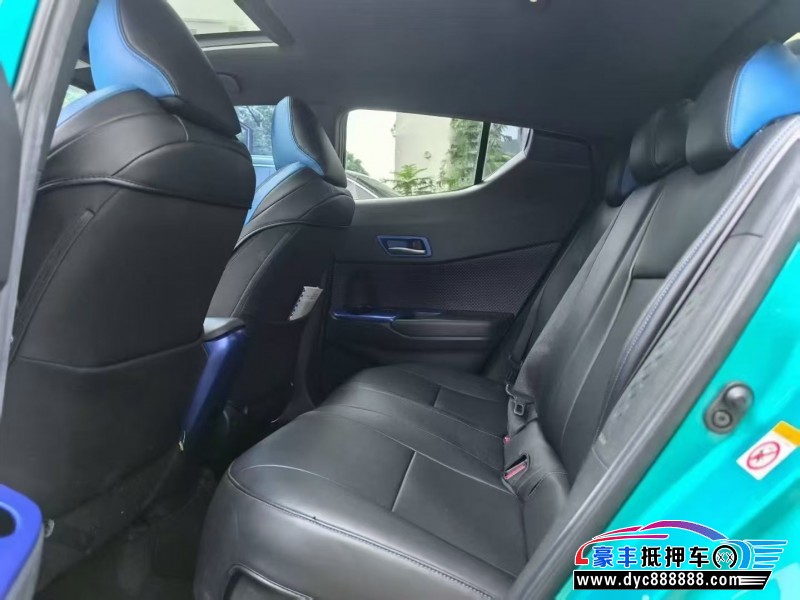 19年丰田C-HR轿车抵押车出售