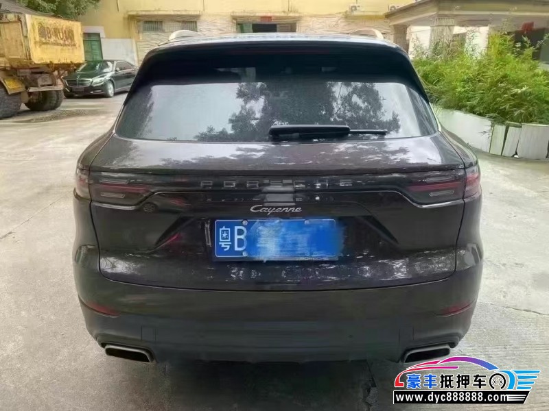 21年保时捷卡宴轿车抵押车出售