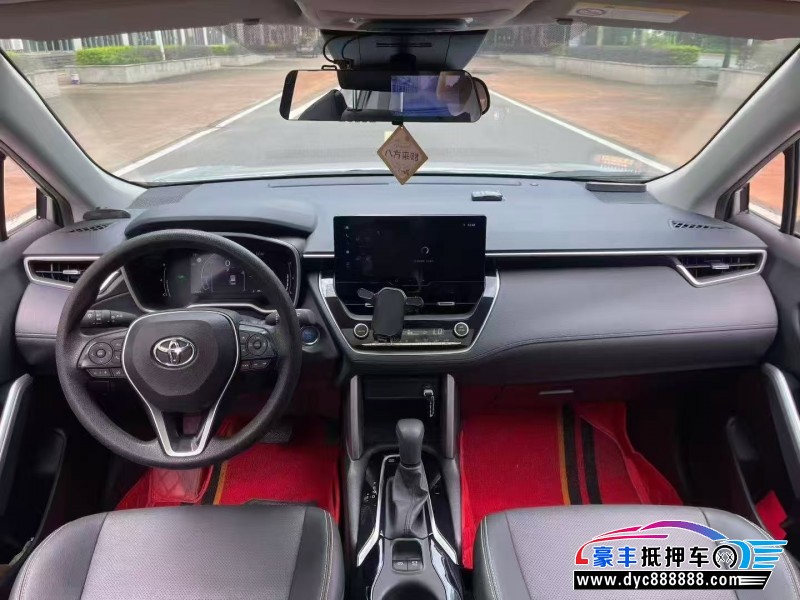 23年丰田威兰达轿车抵押车出售