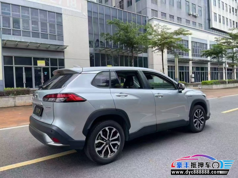 23年丰田威兰达轿车抵押车出售