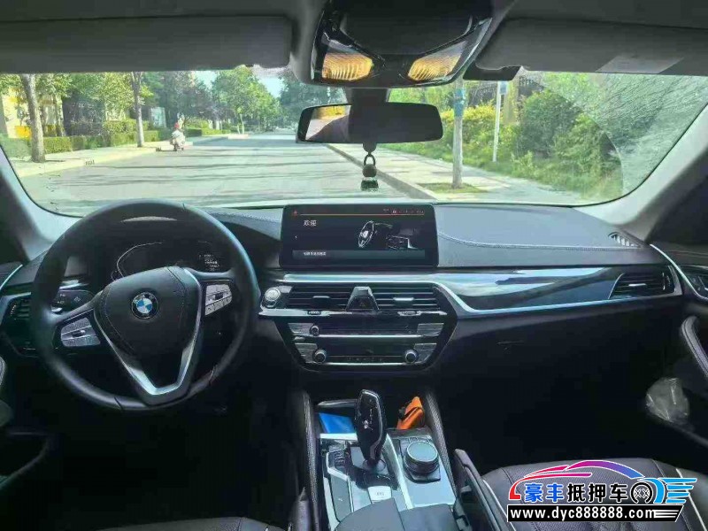 23年宝马5系轿车抵押车出售