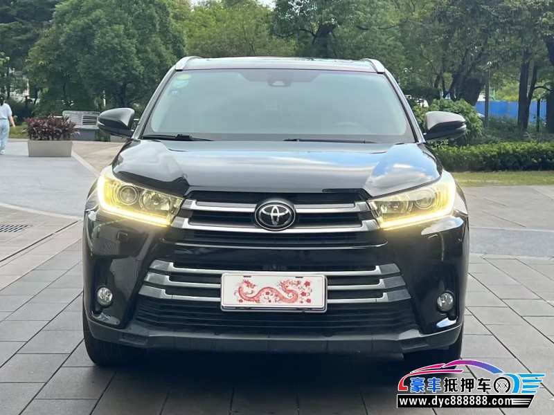 18年丰田汉兰达轿车抵押车出售