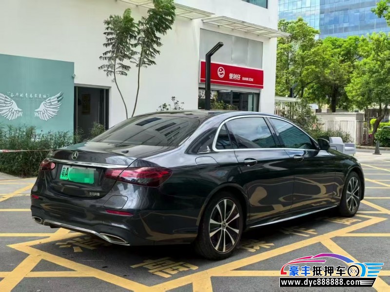 23年奔驰E轿车抵押车出售