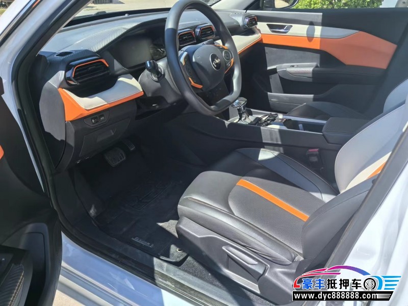 22年东风风神奕炫轿车抵押车出售