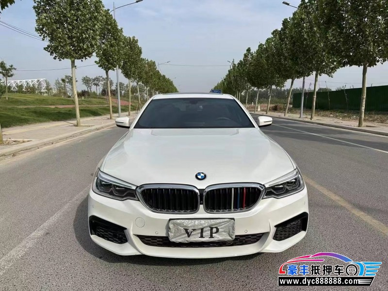 20年宝马5系轿车抵押车出售
