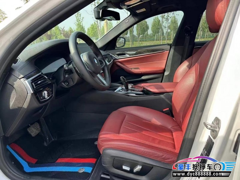 20年宝马5系轿车抵押车出售