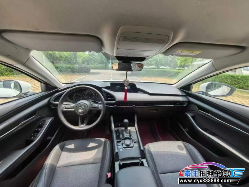 22年马自达昂克赛拉轿车抵押车出售