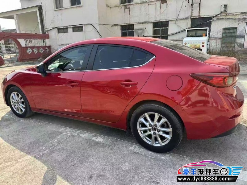 15年马自达昂克赛拉轿车抵押车出售