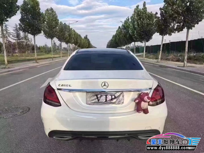 21年奔驰C轿车抵押车出售